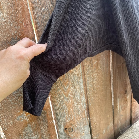 MAURICES Women’s Black Cold Open Shoulder 3/4 Sleeve Sweater Size Small - Picture 5 of 9